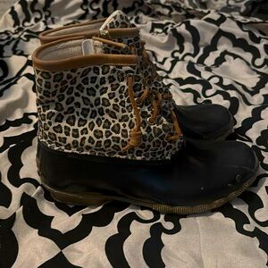 Leopard print sperry rain boots worn one or two times.